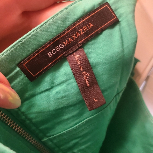 BCBG sleeveless top teal size L - Picture 3 of 3